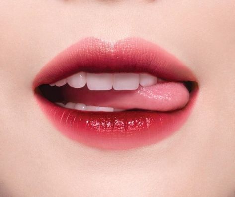 Lip Gradient, Lip References, Lips Inspiration, Gradient Lips, Red Lip, Drawing Practice, Makeup Art, Red Lips, Art Style