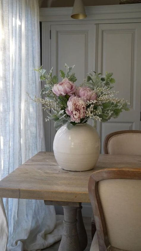 Peony Arrangement, Homes Decor, White Willow, Home Floral Arrangements, Vase Large, Diy Arrangements, Creative Flower Arrangements, Flower Vase Arrangements, Faux Flower Arrangements