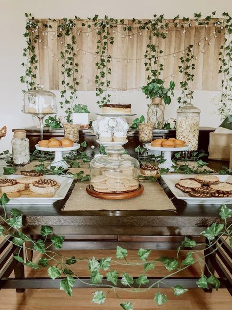 Natural Birthday Party Decorations, Jungle Theme Sweet 16, Eucalyptus Grad Party, Earthy Birthday Party Theme, Rustic 21st Birthday Decor, Earthy Party Theme, Earth Tone Birthday Decorations, Plant Themed Party Decor, Plant Party Decor