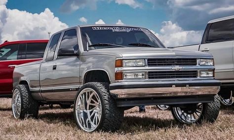 98 Chevy Silverado Z71, Obs Chevy Lifted, Lifted Obs Chevy, 1996 Chevy Silverado, 98 Chevy Silverado, Big Chevy Trucks, Chevrolet Trucks Silverado, Squatted Trucks, Classic Cars Trucks Chevy