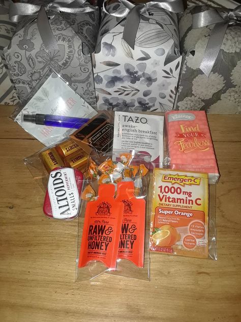 Self Care Goodie Bags, Winter Goodie Bags, Regular Pioneer Gifts Ideas, Pioneers Jw, Jw Games, Congregation Gifts, Cruise Doors, Honey Packets, Regular Pioneer