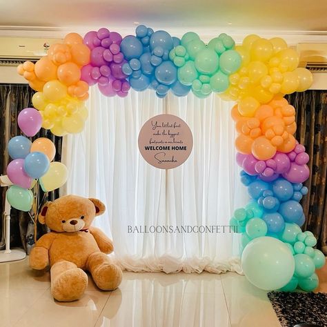 Color therapy courtesy of these balloons! 🎈🌈 . . . . . (balloon decor, kids party decor, baby shower decor, colourful balloon backdrop, rainbow theme, candy land balloon theme) #rainbowballoons #candyland #kidspartydecorations #teddybeardecoration #colourfulballoons #balloonbackdrop Candyland Balloons, Candyland Balloon Decor, Candy Theme Backdrop, Candy Land Theme Backdrop, Candy Theme Balloon Decor, Kids Party Decor, Balloon Theme, Candy Themed Party, Rainbow Balloons