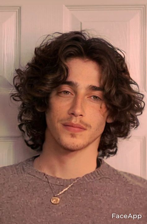 Curly Guy Haircut, Mens Curly Hairstyles Long, Masc Curly Hair Cuts, Aesthetic Faceclaims, Curly Haircut Man, Medium Length Hair Men Curly, Curly Flow Men, Man Curly Haircut, Long Hair Men Curly