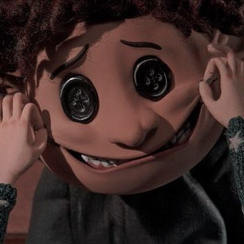 Wybie Lovat, Coraline Wybie, Coraline And Wybie, Coraline Art, Coraline Movie, Coraline Aesthetic, Coraline Doll, Coraline Jones, Tim Burton Movie