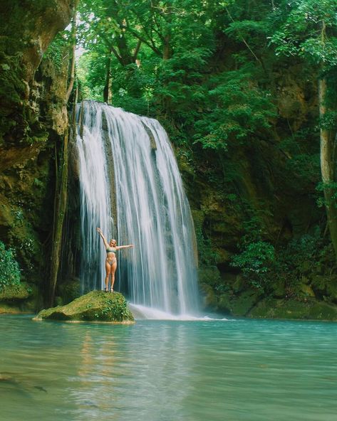 Erawan Park Is Home To Thailand's Bluest Waterfalls Erawan Waterfall Thailand, Thailand Waterfalls, Thailand Waterfall, Erawan National Park, Thai Travel, Thailand Honeymoon, Thailand Trip, Famous Waterfalls, Backpacking Asia