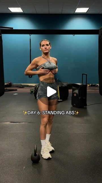 Stand Up Abs Workout, Ab Workout Ideas, Bar Weight Workout Women, Abs Day Workout Gym, Stand Abs Workout, Dumbbell Core Workout Ab Exercises, Kb Core Workout, Core Workout Women, Stand Up Abs Workout Flat Stomach