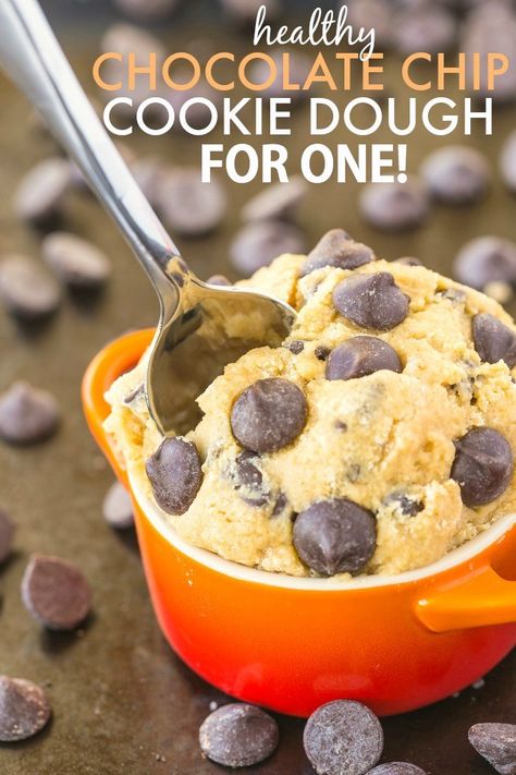 Healthy Classic Cookie Dough for One- Smooth, creamy and a generous serving for ONE- It's secretly healthy and NO eggs, butter or sugar! {vegan, gluten free, paleo options recipe} Cookie Dough For One, Eggless Cookie Dough, Dessert Mousse, Healthy Cookie Dough, Healthy Chocolate Chip Cookies, Raw Cookie Dough, Edible Cookies, Guilt Free Dessert, Edible Cookie Dough