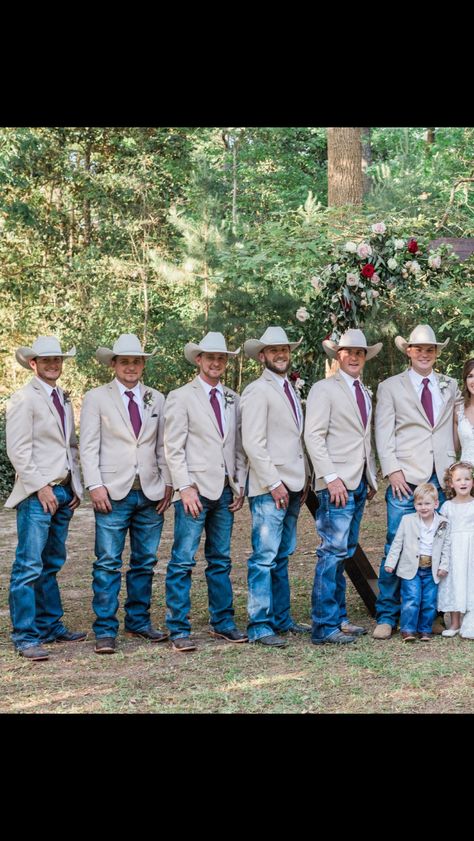 Outdoor Country Wedding Groom Attire, Cowboy Groomsmen Burgundy, Father Quinceanera Outfit, Suit Jacket With Jeans And Cowboy Boots Men, Khaki Suit Jacket With Jeans Wedding, Men In Jeans Wedding, Country Groomsmen Attire Jeans Boots, Groomsmen In Jeans And Boots, Jeans And Boots Wedding Guys