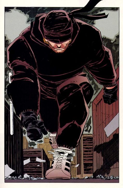 original daredevil costume | In addition to the dark attire, NYCC attendees were also treated to a ... Daredevil Man Without Fear, Daredevil Tv Show, Daredevil Characters, Punisher Daredevil, Daredevil Costume, Daredevil Artwork, Daredevil Series, Frank Miller Art, Daredevil Elektra