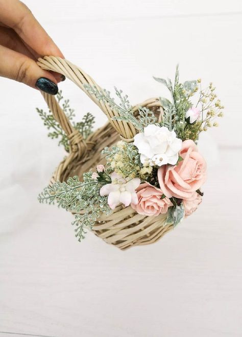 Flower girl basket by FaberAccessories. Wicker baskets with pink flowers, Rustic basket, Wedding baskets #weddinggown #rusticwedding Blue Floral Crown, Wedding Baskets, Gold Bridal Crowns, Rustic Basket, Rustic Baskets, Wedding Flower Girl Basket, Flower Tiara, Flower Girl Baskets, Bridal Flower Crown