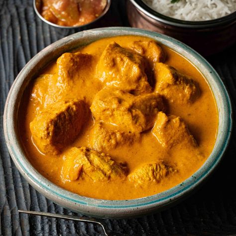 Mango Butter Chicken by mienczaczek The post Mango Butter Chicken appeared first on Dining and Cooking. Butter Chicken Spices, Mango Chicken Recipes, Chicken With Mango, Indian Chicken Dishes, Creamy Curry, Cucumber Raita, Mango Chicken, Mango Chutney, Chicken Pieces