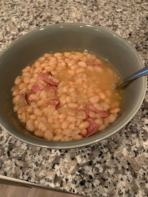 No Soak Instant Pot Navy Beans and Ham Insta Pot Beans No Soak, Instant Pot Navy Beans No Soak, Instant Pot Navy Beans, Navy Beans And Ham, Ham Bean Soup, Ham Hocks And Beans, Pressure Cooker Beans, Beans And Ham, Cook Beans