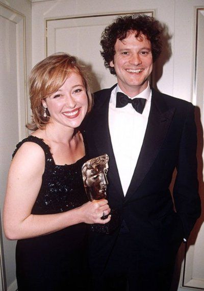 Colin Firth & Jennifer Ehle - Jennifer Ehle wins the 1996 BAFTA award for Best Actress in a TV show for her performance as Elizabeth Bennet in Pride and Prejudice (BBC, 1995) Jennifer Ehle, Darcy And Elizabeth, Lizzie Bennet, Becoming Jane, Jane Austin, Elizabeth Bennet, Jane Austen Books, Colin Firth, Mr Darcy