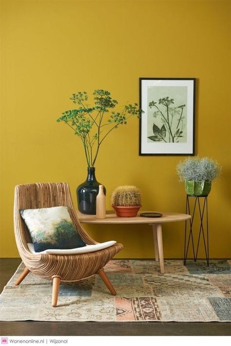 Today, we’re dropping a splash of yellow in your life! Come with us and discover these living room color trends! | www.livingroomideas.eu Walker House, Yellow Living Room, Trendy Living Rooms, Room Paint Colors, Creative Idea, Diy Bathroom Decor, Yellow Walls, Paint Colors For Living Room, Blue Living Room