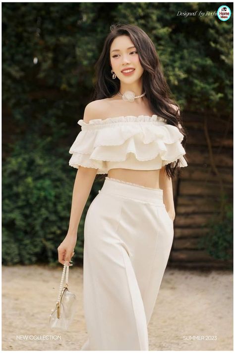 Summer Kpop Outfit, Aesthetic Korean, Korean Fashion Outfits, Chic Summer Outfits, Fashion Top Outfits, Korean Fashion Dress, Elegante Casual, Modest Fashion Outfits, Looks Chic