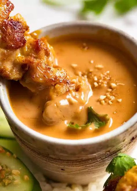 Chicken With Peanut Sauce, Pocket Recipes, Comforting Breakfast, Chicken Satay With Peanut Sauce, Thai Chicken Satay, Sauce Satay, Chicken Satay Skewers, Recipes Strawberry, Thai Peanut Sauce