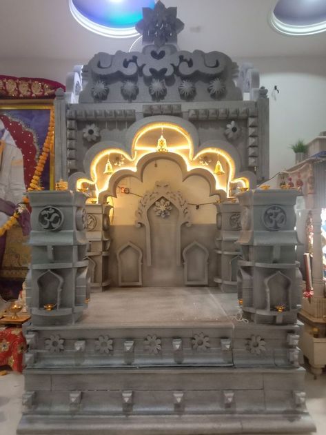 Ganpati Decoration Temple Theme, Mahal Decoration For Ganpati, Shiv Abhishek, Ganpati Decoration Theme Ideas, Eco Friendly Ganpati Decoration, Ganpati Decoration Theme, Ganpati Decor, Diya Decoration Ideas, Ganesh Chaturthi Decoration