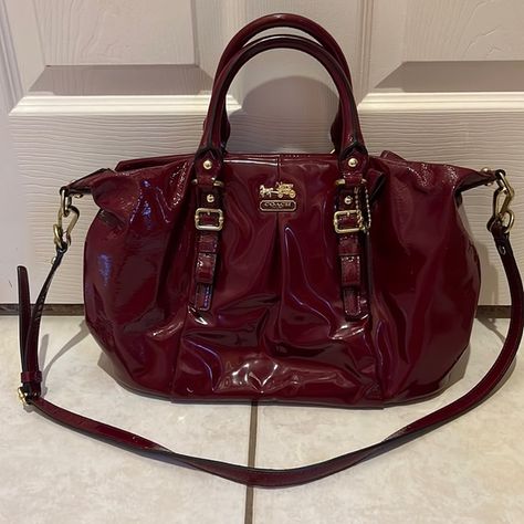 Authentic Coach Dark Red Wine Patent Leather Handbag Dark Red Handbag, Coach Red Bag, Coach Bags Vintage, Coach Bag Aesthetic, Dark Red Purse, Dark Red Bag, Coach City Bag, Cherry Bag, Cool Bags