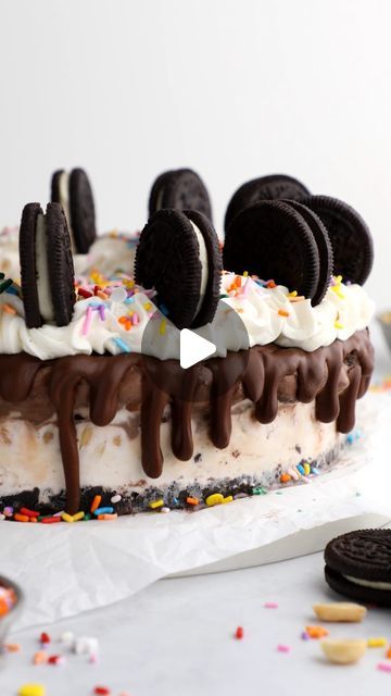 WORLD OF VEGAN | MICHELLE on Instagram: "Comment CAKE 👇 and I’ll send you the recipe for this insanely delish, super-easy, and fully customizable ICE CREAM CAKE! 🍨🍰 No baking required — this is the easiest cake recipe you’ll ever make. 🎂✨  The crust is just two ingredients: classic creme cookies from @SnackBacktoNature (ad) and plant based butter.   Layer it up with your favorite store-bought creamy vegan ice cream, crunchy peanuts, and sprinkles.   With under 15 minutes of hands-on effort, you can make the ULTIMATE birthday cake that you can customize with just the right ice cream flavors and toppings for the person you’re celebrating.   SAVE 🏷️ this video for your next party or celebration  🎉 — or comment CAKE below and I’ll DM you the recipe.   This beloved recipe was passed down Plant Based Butter, Ice Cream Cheesecake, Cheesecake Ice Cream, Vegan Ice Cream, Icecream Bar, Cake Videos, Ice Cream Flavors, Easy Cake Recipes, Ice Cream Cake