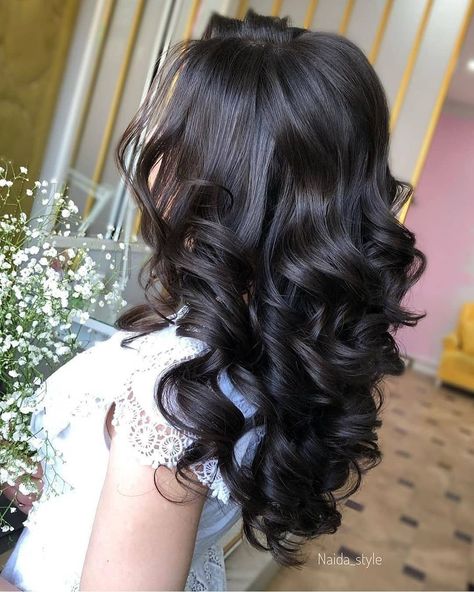 Latina Hair, Simple Prom Hair, Bridal Hair Buns, Long Hair Wedding Styles, Honey Blonde Hair, Beautiful Curly Hair, Blowout Hair, Hair Stylies, Hairdo For Long Hair