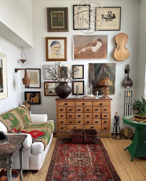 Apartment Aesthetic Eclectic, Vintage Eclectic Home Artwork, Antique Apartment, Gallery Wall Cottagecore, Vintage Gallery Wall Ideas, 70s Inspired Gallery Wall, Vintage Western Gallery Wall, Vintage Oil Painting Gallery Wall, Dining Room Gallery Wall