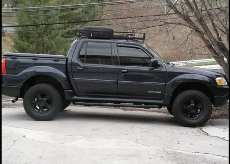 Lifted Ford Explorer, Luxury Trucks, Ford Sport Trac, Dj Fashion, Ford Sport, Ford Explorer Sport Trac, Sport Truck, Lifted Ford, Custom Cycles