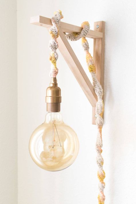 Unique Macrame, Diy Lampe, Bedroom Wall Hangings, Paint Diy, Diy Interior, Macrame Design, Diy Lamp, Macrame Diy, Shabby Chic Furniture