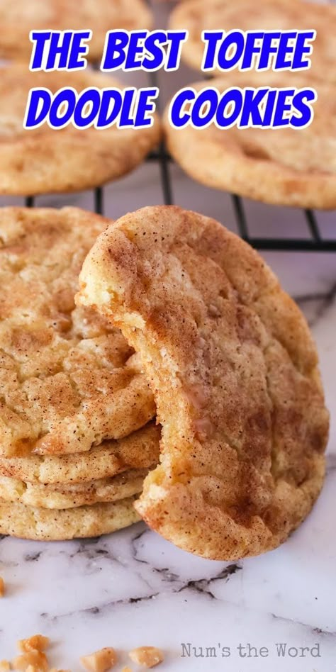 This Toffee Doodle Cookie Recipe is the perfect holiday cookie! A fun twist on the classic Snickerdoodle cookie, they are sure to be gobbled down as quickly as you make them! #numstheword #cookies #toffeedoodle #dessert #holidays #tasty Pillow Cookies Recipe, Doodle Cookies, Toffee Cookie Recipe, Chewy Toffee, Cookie Deserts, Snickerdoodle Cookie, Toffee Recipe, Toffee Cookies, Snickerdoodle Cookie Recipes