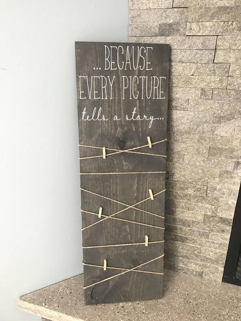 Hang Photos, Every Picture Tells A Story, Graduation Signs, Diy Wood Signs, Scrap Wood Projects, Small Clothes, Hanging Photos, Diy Signs, Diy Photo