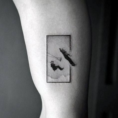 Quarter Sized Tattoos, Art Inspired Tattoos, Surreal Tattoo, Framed Tattoo, Incredible Tattoos, Modern Tattoos, Abstract Tattoo, Little Tattoos, Creative Tattoos