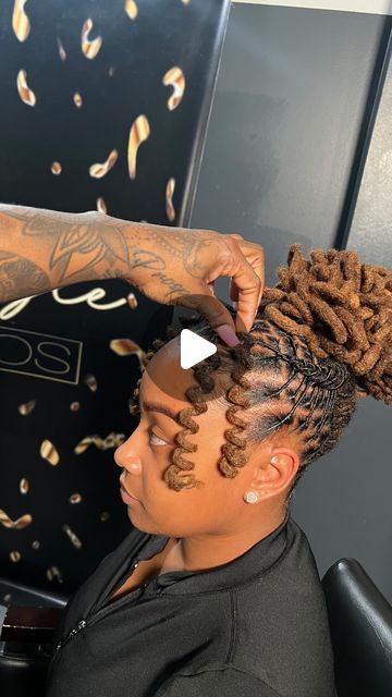 Joi Mac on Instagram: "This UpDo petal bun & curls has me obsessed 🤩.    #locs #locstyles #womenslocstyles #menslocstyles #explore #chicago #houston #locnation #girlpower #prettydreads #joiimac #goat #kali" Petal Bun Locs, Loc Petal Styles, Bun Curls, Dreads Locks, Pretty Dreads, Loc Bun, Loc Updo, Bun With Curls, Bun Styles