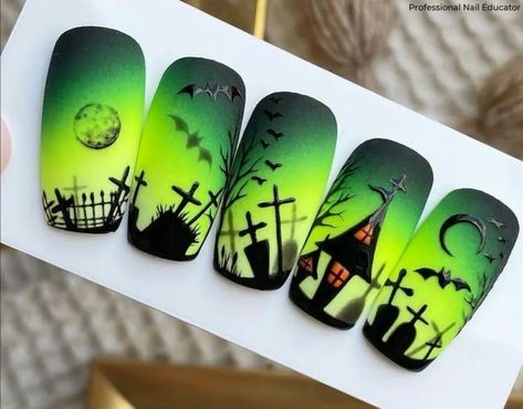 Halloween Nail Art Acrylic, Halloween Painted Nails, Ongles Halloween, Holloween Nails, Witch Nails, Nail Art Halloween, Cute Halloween Nails, Halloween Acrylic Nails, Indigo Nails