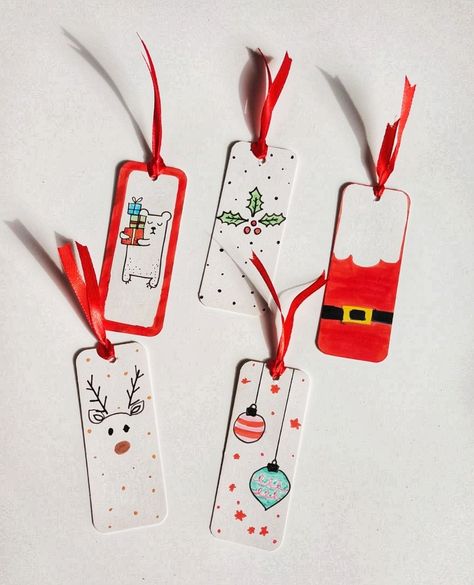 #craft #DIY #handmade #bookmark #christmas #2023 Christmas Crafts Bookmarks, Cute Homemade Bookmark Ideas, Christmas Book Marks Ideas, Homemade Christmas Bookmarks, Christmas Bookmarks For Kids, Bookmark Ideas Christmas, Bookmarks Handmade Christmas, Christmas Present Tags Diy, Cute Christmas Bookmarks