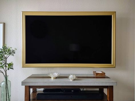 Deco TV Frames - Ornate Gold Smart Frame Compatible ONLY with Samsung The Frame TV (32", Fits 2021-2023 Frame TV) Gold Framed Tv, Gold Frame Tv, Gold Tv Frame, Frame Around Tv, Crown Tv, Tv Frames, Smart Room, Printable Vintage Art, Gold Frame Wall