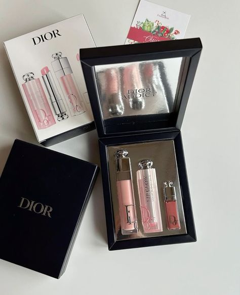 Dior Lip Set, Dior Makeup Set, Dior Lip Gloss, Dior Lipgloss, Parmish Verma, Dior Lip, Dior Lip Glow, Dior Lipstick, Girly Movies