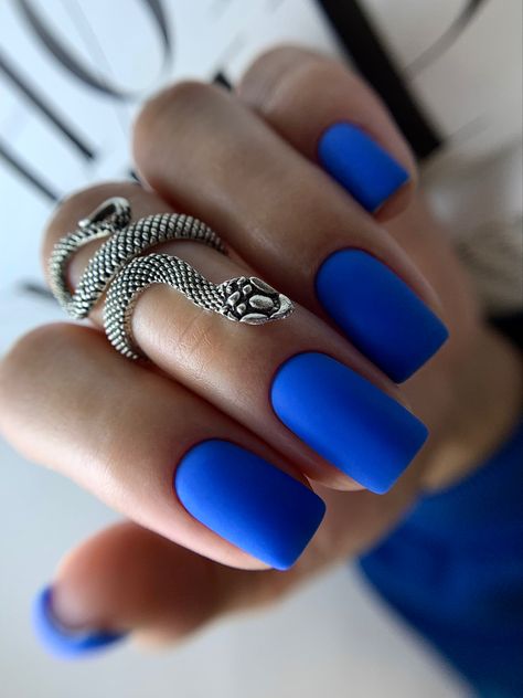 Mat Blue Nails, Matte Royal Blue Nails, Purple Matte Nails Design, Matt Blue Nails, Dark Blue Matte Nails, Blue Nails Matte, Matte Blue Nails, Nail Colors For Winter, Rocker Nails