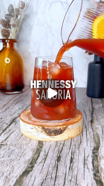 Cocktails with The Whiskey Chick -📍Miami 🌴 on Instagram: "Hennessy Sangria ✨🍂   Because I know WE all have a bottle of cognac around 👀… or we can convince that uncle to bring one 😂😂😂  1 cup Cognac  1.5 cup Red Wine 1 can Mango juice (or pineapple) 1 cup Cranberry juice  1/2 cup Peach Schnapps Garnish: orange slices & 3 cinnamon sticks  —— 1- all all of the ingredients to a pitcher then stir 2- refrigerate until ready to serve 3- garnish and serve over ice #Cheers  #CocktailsWithWhiskey #Drinks #sangria #cognac #hennessy #happyholidays #christmas #holidays #recipe #cocktailrecipe #thanksgiving" Hennessy Sangria, Cognac Punch Recipes, Hennessy Sangria Recipe, Drinks With Hennessy, Drinks With Hennessy Recipe, Hennessy Drinks Recipes, Cocktails With Hennessy, Cognac Mixed Drinks, Easy Hennessy Cocktails