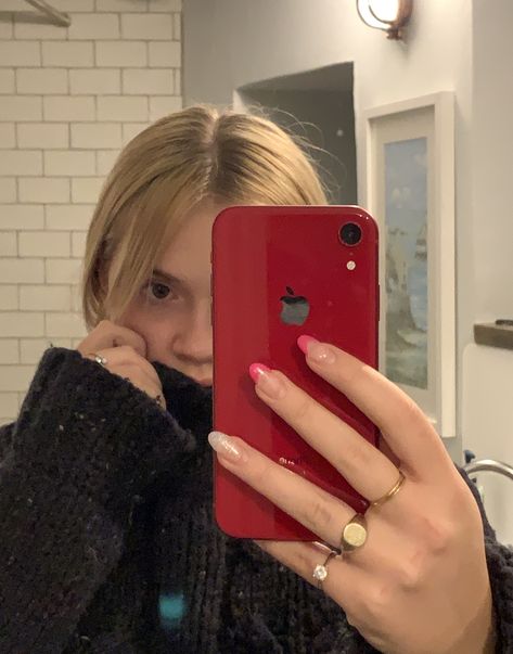 Iphone Xr Aesthetic Mirror Selfie, Iphone Xr Aesthetic, Xr Aesthetic, Aesthetic Mirror Selfie, Pink Tips, Aesthetic Mirror, Iphone Cases Cute, Luxury Lifestyle Dreams, Classy Aesthetic