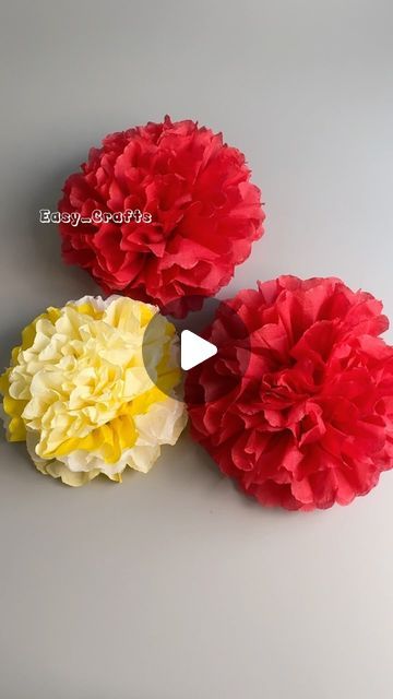 Flower From Crepe Paper Diy, Easy Tissue Paper Flowers Diy, Crafts With Crepe Paper, Diy Flowers From Paper, Easy Crepe Paper Flowers Diy, Crepe Paper Flowers Decoration, Flower Tissue Paper Craft, Flowers Making Crafts Paper, How To Make Crepe Paper Flowers