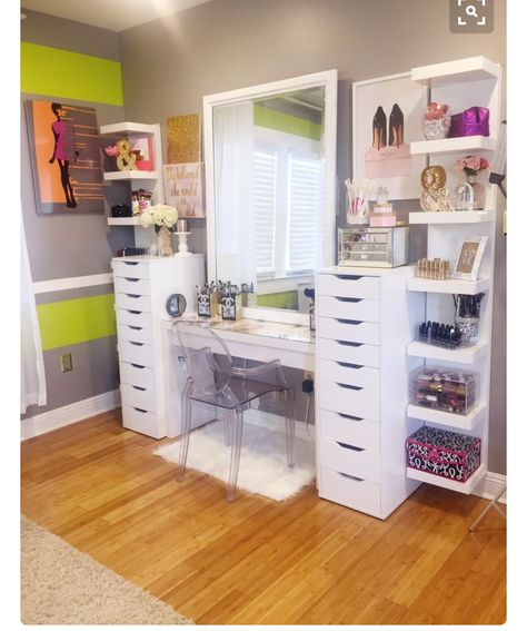 Ikea Lack Shelves, Rangement Makeup, Makeup Decor, Ikea Lack, 2019 Makeup, Desk Mirror, Vanity Room, Vanity Decor