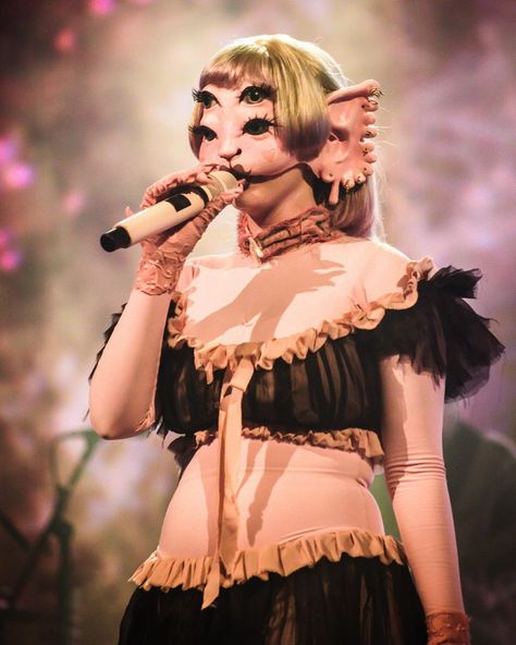 Portals Melanie Martinez, Portals Tour, Top Singer, Melanie Martinez Portals, Melanie Martinez Photography, Alice Liddell, Cherry Baby, Celebrity Singers, Pop Singers