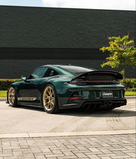 Gt3 Touring, Porsche Gt, Cool Car Pictures, Dodge Viper, Porsche Cars, Pretty Cars, Top Cars, Future Car, Car Photography