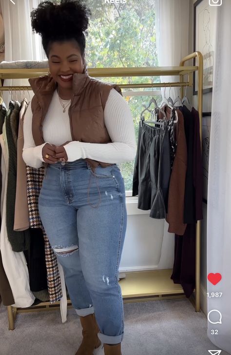 Cute Comfy New Years Outfit, Outfits With Plaid Shacket, Low 50 Degree Weather Outfit, Button Down Under Sweater Outfit, Chill Thanksgiving Outfits Women, Fall Errands Outfit Casual, Casual Friends Dinner Outfit, Theme Park Outfit Winter Cold Weather, Cute Outfits Winter Black Women