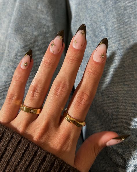 Nail inspo, nail art, simple nails, gel nails, acrylic nails, almond nails, round nails, nail designs, 2024 nail designs, easy nails, new nails new me, autumn nails 2024, autumn nail inspo, nailfie, autumn nails (affiliate link) Pheobe Bridgers Nails, Phoebe Bridgers Nails, Phoebe Summer Nails, Sun Nails, Festive Nail Designs, Thanksgiving Nail Designs, Brown Nails Design, Thanksgiving Nail Art, Nail Art Photos