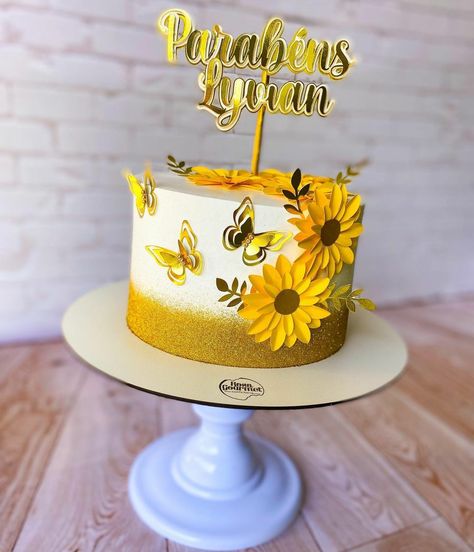 Sunflower Birthday Cakes, 91 Birthday, Eid Photos, Birthday Cake Pictures, Cake Decorating Designs, 22nd Birthday, Birthday Planning, 70th Birthday, Shower Cakes