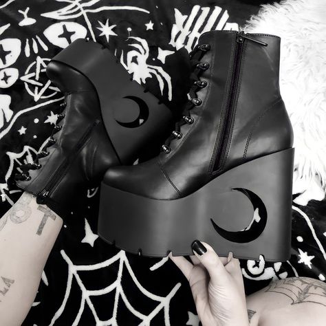 i'm OBSESSED WITH THESE BOOTSSS!! #killstar #killstarco #killstarboots #gothgirl #gothfashion #altfashion Alt Fashion, Goth Fashion, Dr. Martens Boots, Combat Boots, Witch, Instagram Photos, Photo And Video, Instagram Photo, Boots