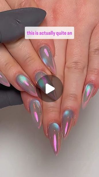 Aura Powder Nails, Gel Nails Magnetic, Chrome Magnetic Nails, Cat Eye Crome Nails, Milky Nails Tutorial, Chrome Cat Eye Nails Designs, Moonlight Chrome Nails, Chrome Cateye Nails, Cat Eye With Chrome Nails