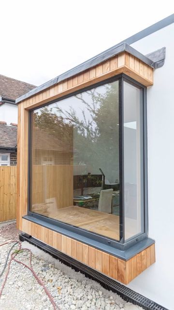 YES Glazing Solutions on Instagram: "Our new system. YES Frameless Bonded Glass Box 🤩 Contact us for a quote 📞 0808 278 7279 ⁠💻 www.yesglazing.co.uk Book your visit to our showroom (Booking Only) -⁠ 📍 ⁠Great South Street Farm, Westerham, TN16 2HP #yesglazingsolutions #internaldoors #steeldoors #doorlovers #interiordecor #steeldoor #doordecor #metaldoor #interiordesignideas #homedecorideas #property #propertylondon #homedecor #homedeco #homeinspiration #homeinspo" Chalet Bungalow, Box Bay Window, House Extension Ideas, Glass Range, Modern Exteriors, Garden Room Extensions, Room Extensions, Living Room Window, Real Estates Design