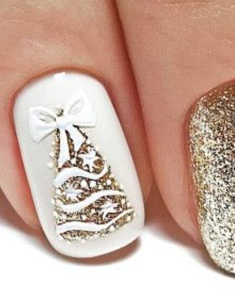 Christmas Nails Blue, Christmas Nails 2023, Christmas Nail Art Ideas, Xmas Nail Art, Festive Nail Art, Fall Nail Art Designs, Christmas Gel Nails, Work Nails, Nail Art Designs Diy