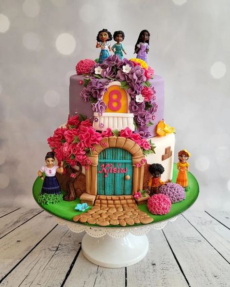 Encanto Square Cake, Encanto Birthday Cakes, Birthday Cake Encanto, Encanto House Cake, Encanto Casita Cake, Encanto Birthday Cake Ideas, Encanto Treats, Encanto Birthday Party Cake, Encanto Cake Ideas